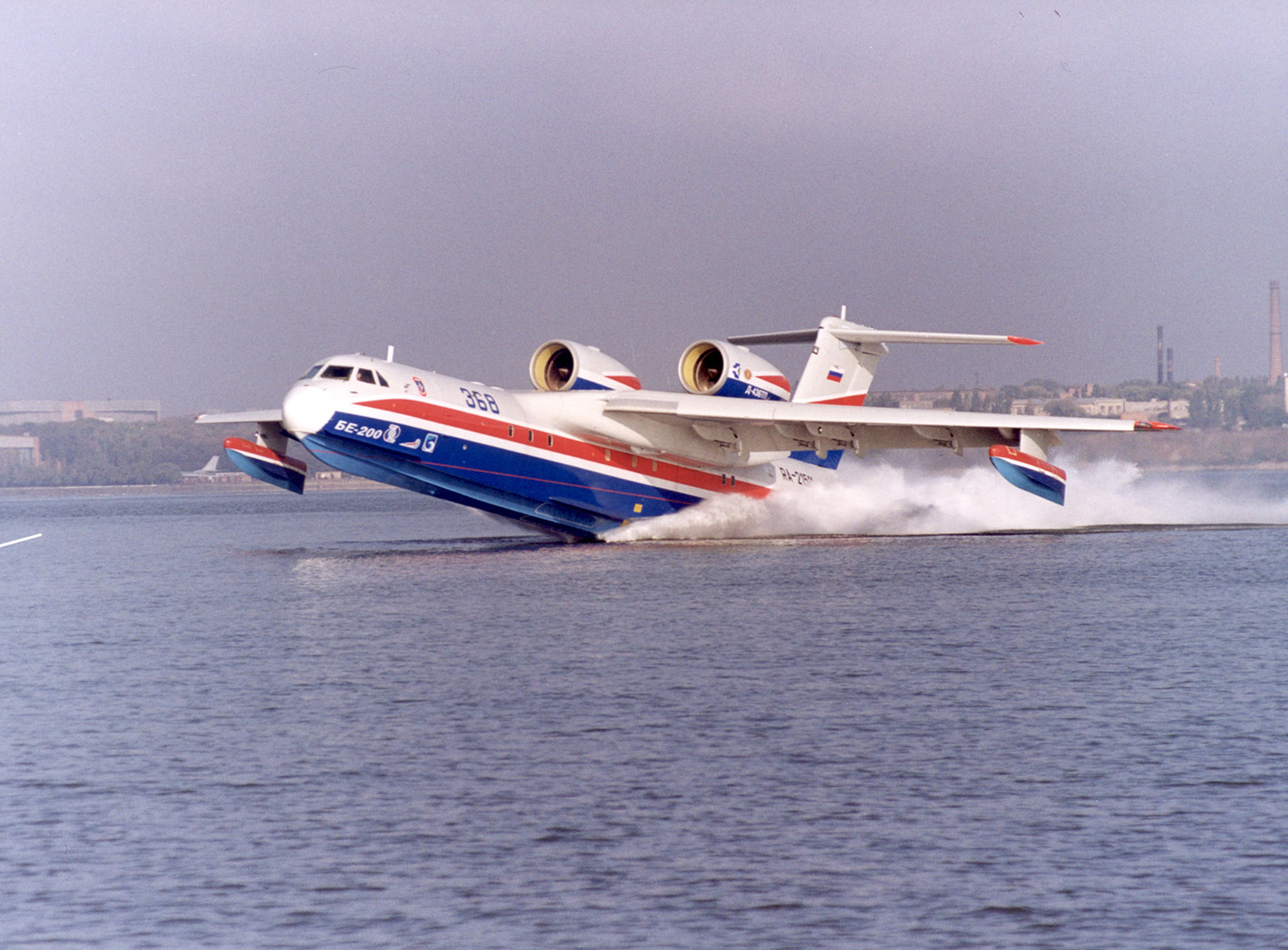 вода, самолет, транспортные средства, Бериев Бе- 200 - обои на рабочий стол