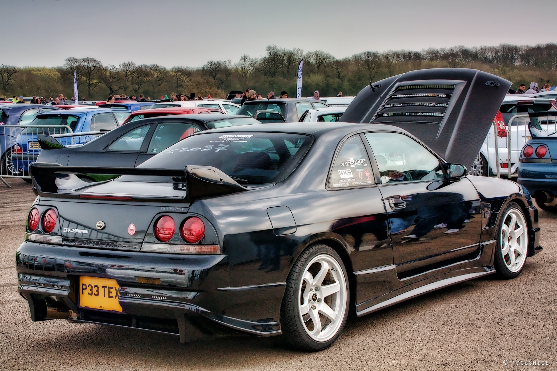 nissan skyline gtr r33