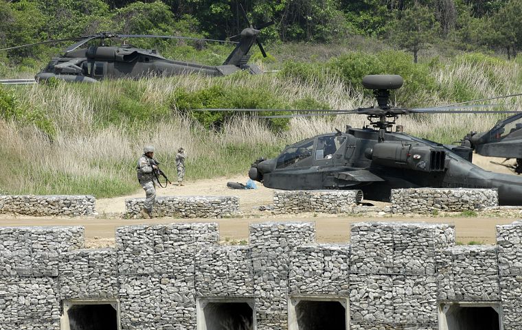 вертолеты, мосты, транспортные средства, AH-64 Apache, AH- 64D Longbow Apache - обои на рабочий стол