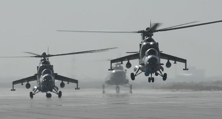 самолет, военный, вертолеты, задние, транспортные средства, Ми- 24, взлет - обои на рабочий стол
