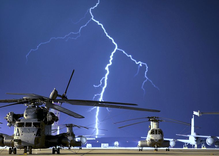 вертолеты, транспортные средства, молния - обои на рабочий стол