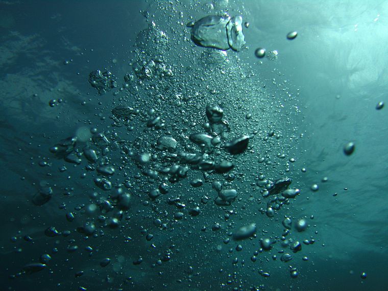 вода, пузыри, под водой - обои на рабочий стол