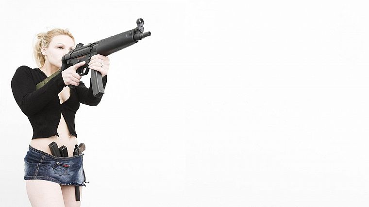 девушки, пистолеты, MP5 - обои на рабочий стол