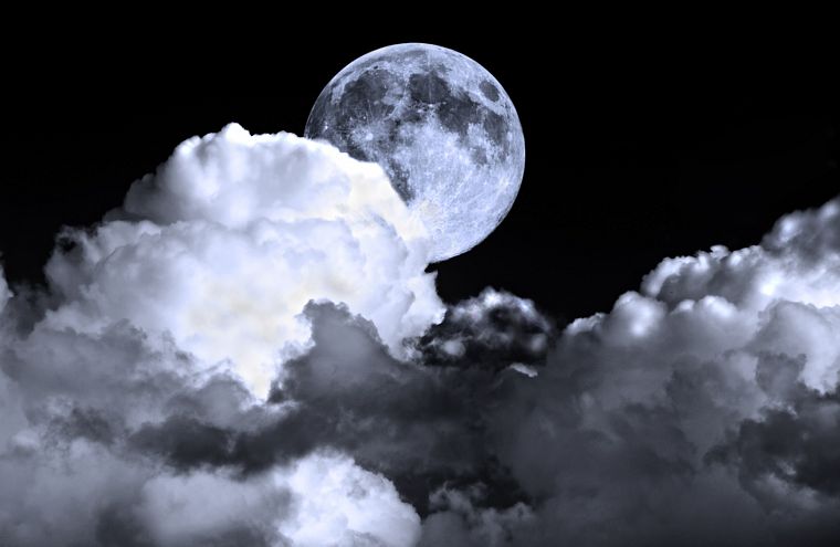 облака, Луна - обои на рабочий стол