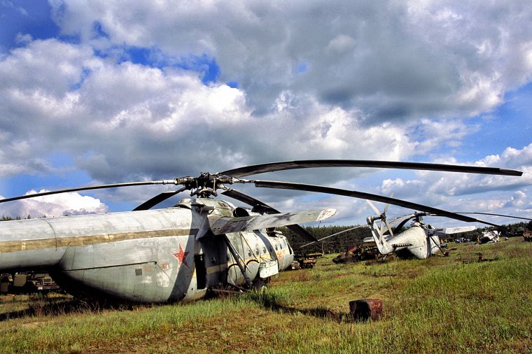 вертолеты, Припять, Чернобыль, транспортные средства, кладбище, излучение, Ми- 6 - обои на рабочий стол