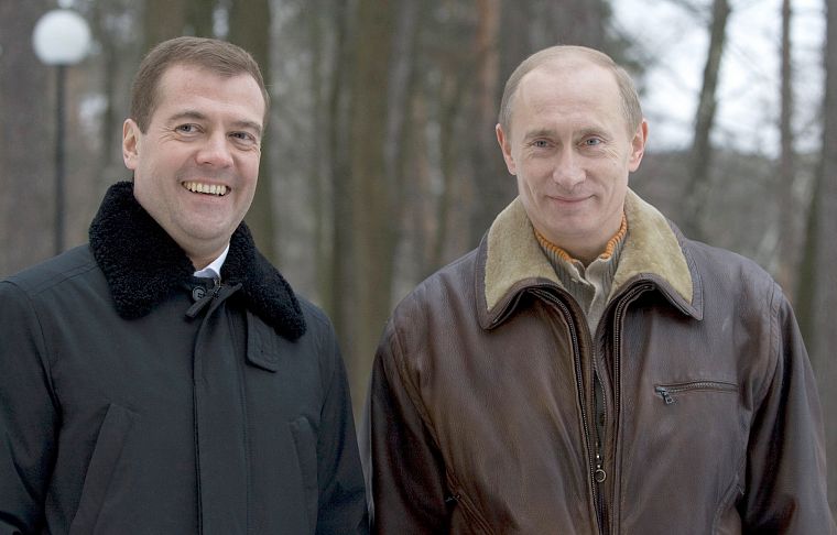 Владимир Путин, Дмитрий Медведев - обои на рабочий стол