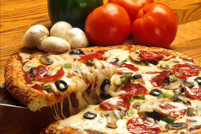 еда, пицца, грибы, помидоры - обои на рабочий стол