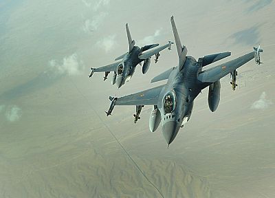 Сокол самолет, F- 16 Fighting Falcon - копия обоев рабочего стола