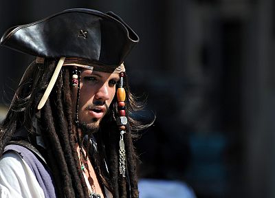 Пираты Карибского моря, Капитан Джек Воробей - случайные обои для рабочего стола
