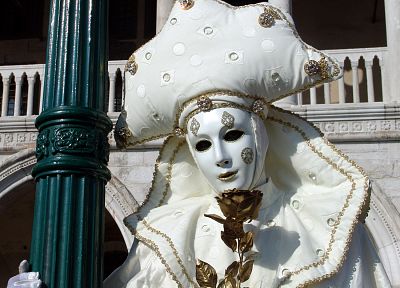 костюм, Венеция, карнавалы, фонарные столбы, поддельные цветы, Венецианские маски - случайные обои для рабочего стола