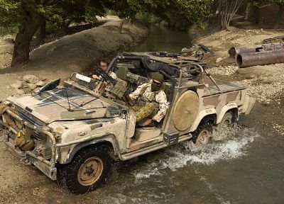 солдаты, армия, Land Rover - обои на рабочий стол