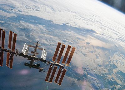 космическое пространство, Земля, космическая станция - обои на рабочий стол