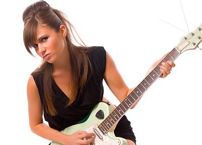 брюнетки, девушки, музыка, модели, скалы, гитары, гитаристы - похожие обои для рабочего стола