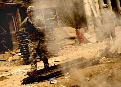 винтовки, солдаты, пулемет, солдат, дым, доспехи, Ирак, Багдад, m249saw - копия обоев рабочего стола