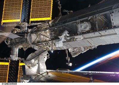 Международная космическая станция - обои на рабочий стол