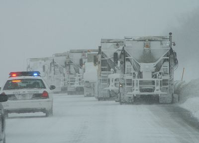 снег, полиция, снегоочистители - случайные обои для рабочего стола