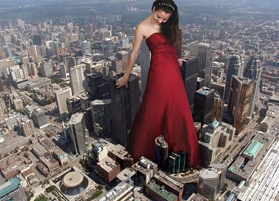 города, здания, небоскребы, гигант женщина, красное платье, повязки, фотомонтаж - обои на рабочий стол