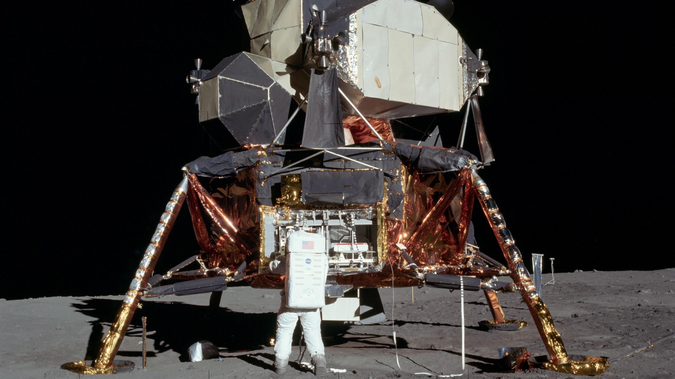 космическое пространство, Луна, НАСА, астронавты - обои на рабочий стол