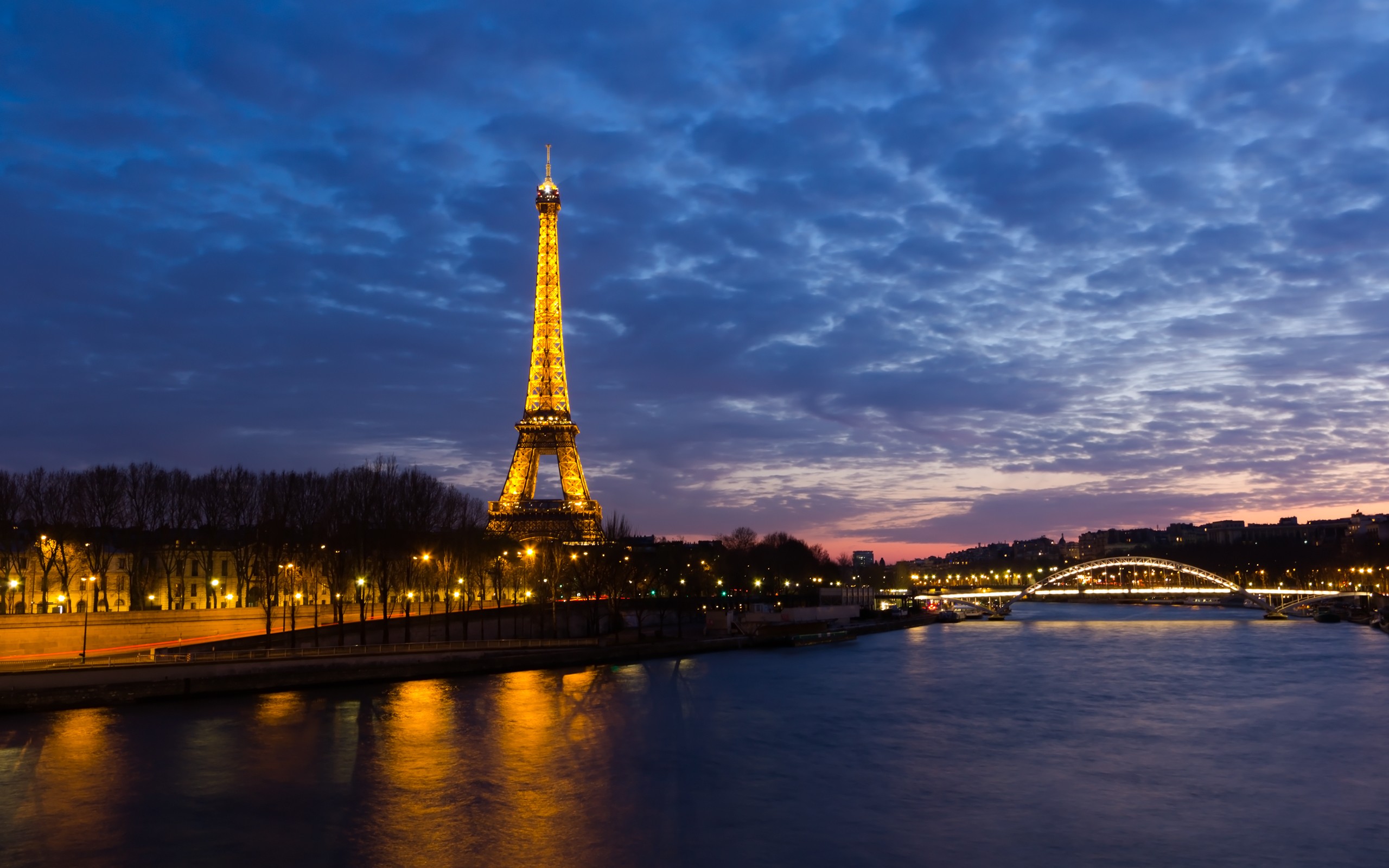 Эйфелева башня, Париж - обои на рабочий стол
