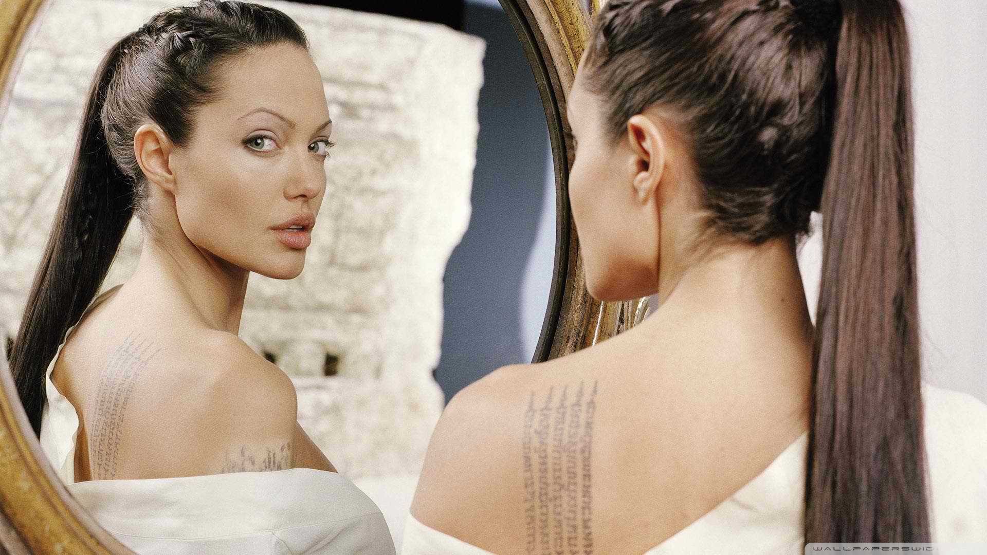 брюнетки, татуировки, девушки, актрисы, Анджелина Джоли, знаменитости - обои на рабочий стол