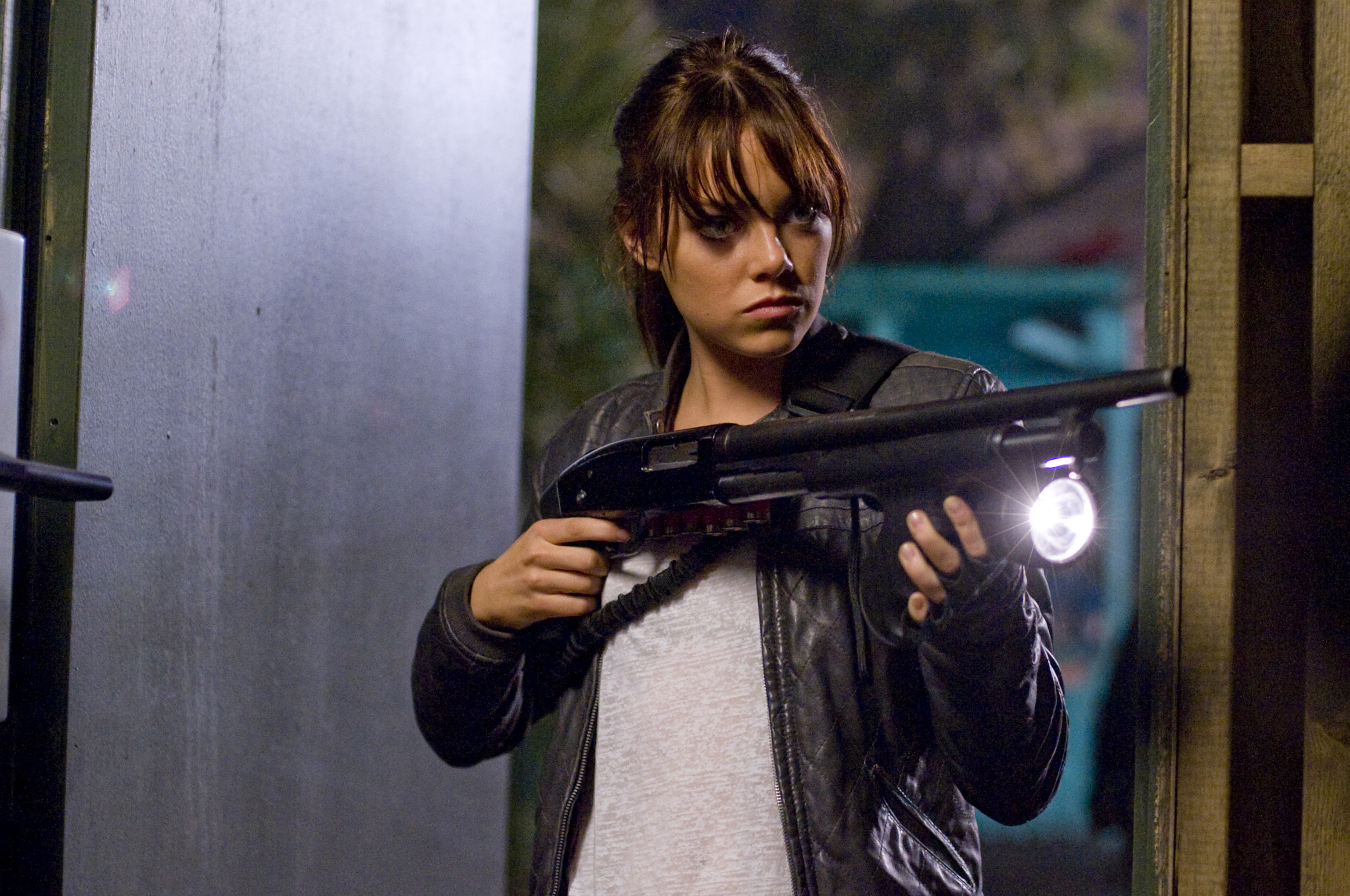девушки, пистолеты, актрисы, Эмма Стоун, Zombieland - обои на рабочий стол