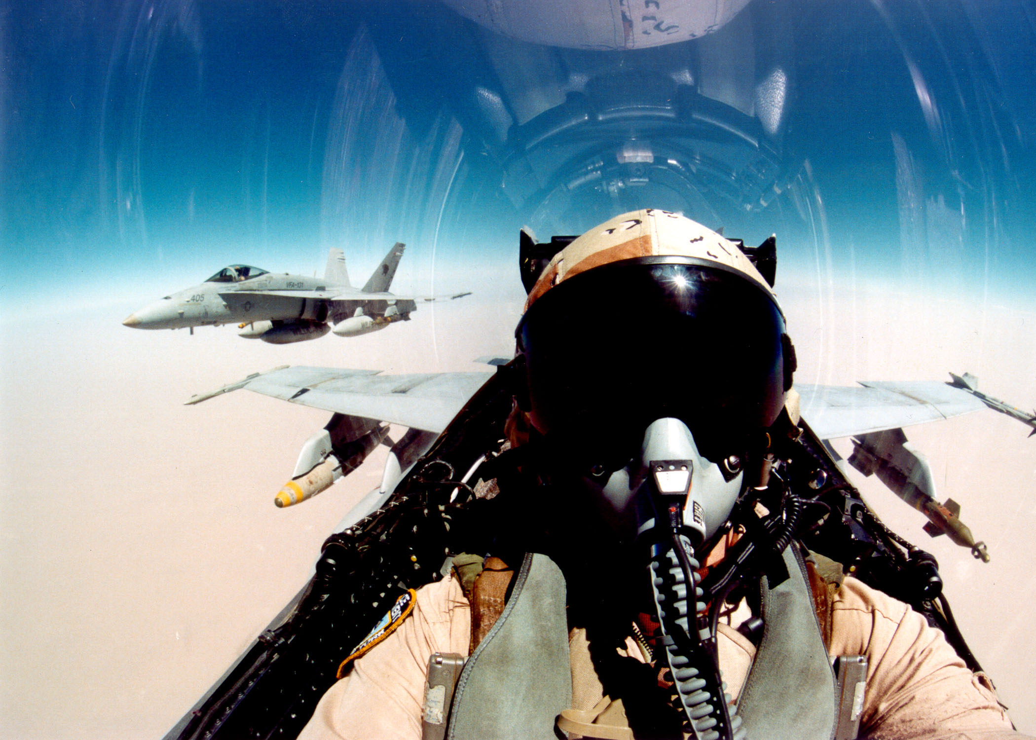 самолет, военный, самолеты, пилот, самолеты, транспортные средства, F- 18 Hornet, небо - обои на рабочий стол