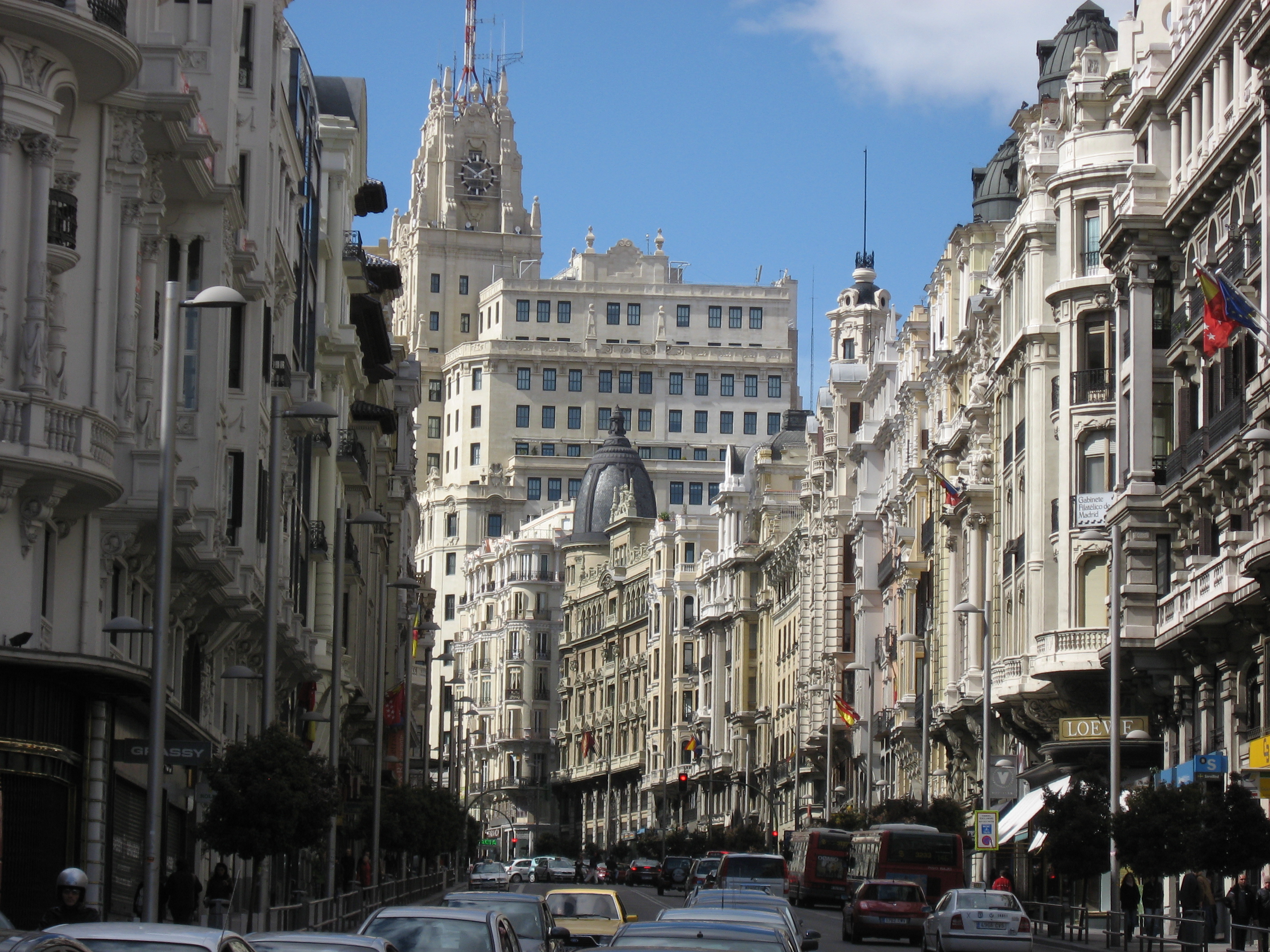 Испания города для жизни. Улица Гран ВИА Мадрид. Столица Испании Мадрид столица Испании. Королевство Испания Мадрид. Гран ВИА Испания.