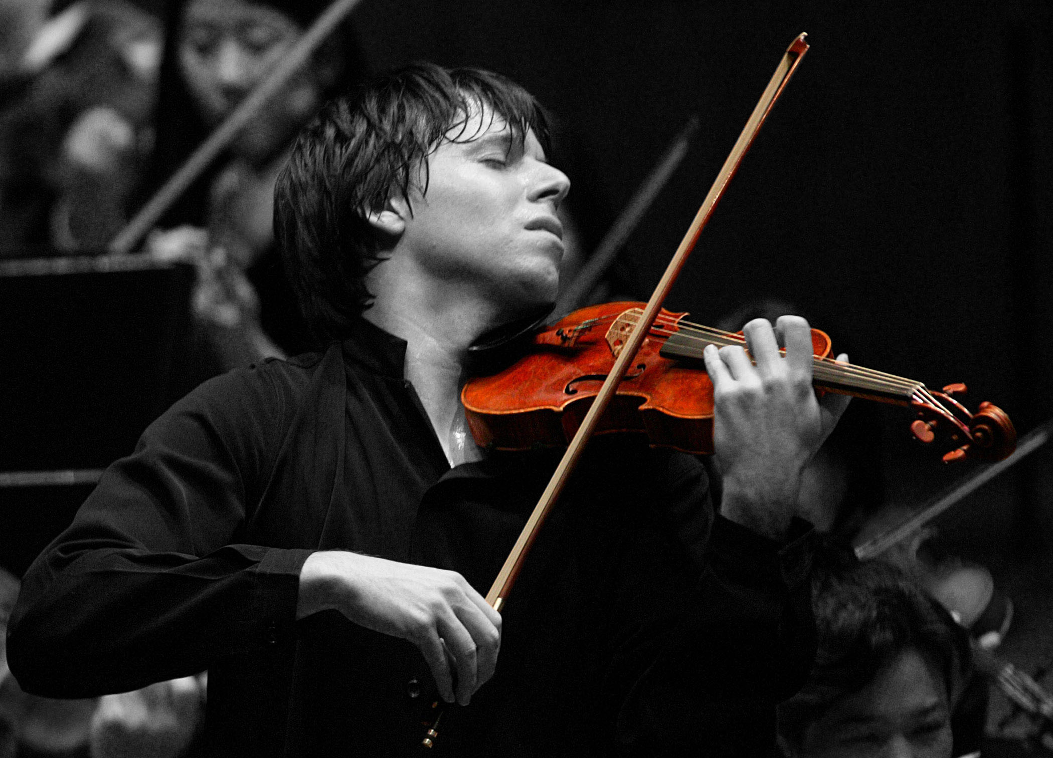 Joshua violin. Джошуа Белл. Музыкант Джошуа Белл. Скрипач-виртуоз Джошуа Белл. Джошуа Белл фото.