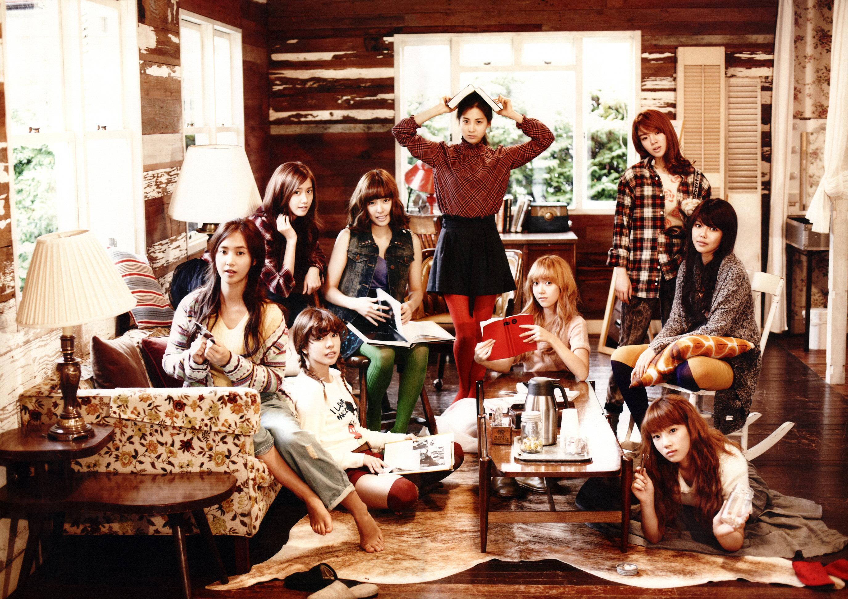 девушки, Girls Generation SNSD (Сонёсидэ), знаменитости, книги - обои на рабочий стол