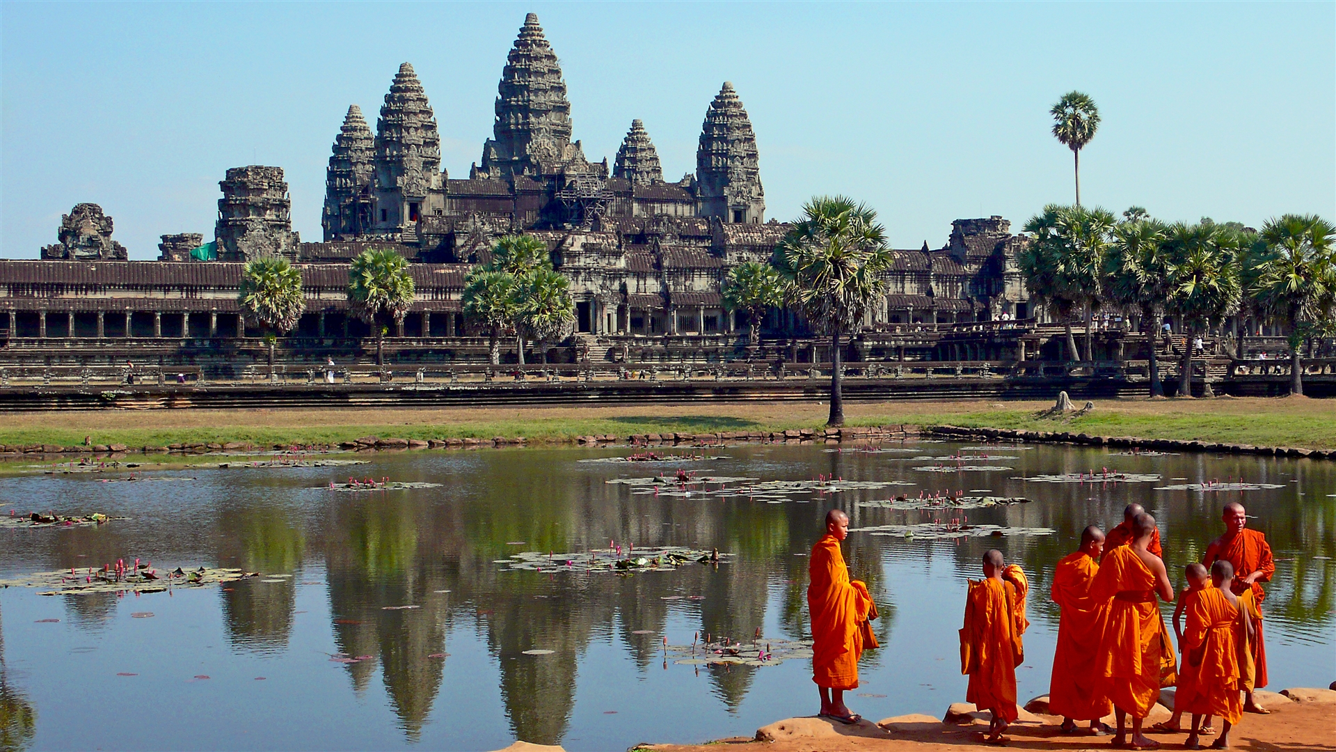 Камбоджа, храмы, Монахи - обои на рабочий стол