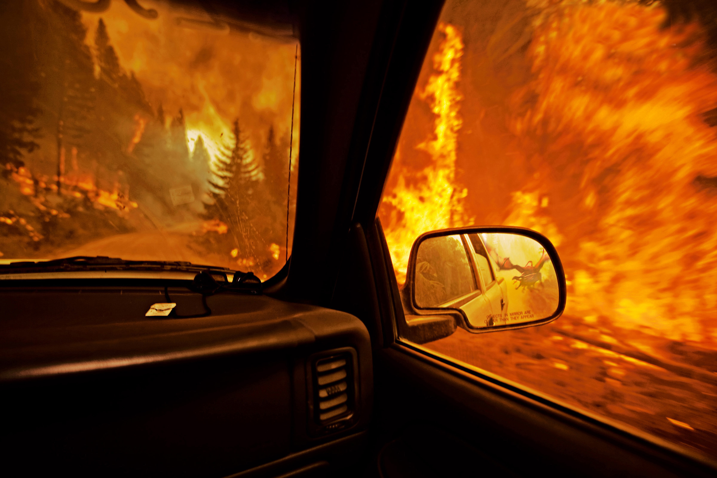огонь, боковое зеркало автомобиля - обои на рабочий стол