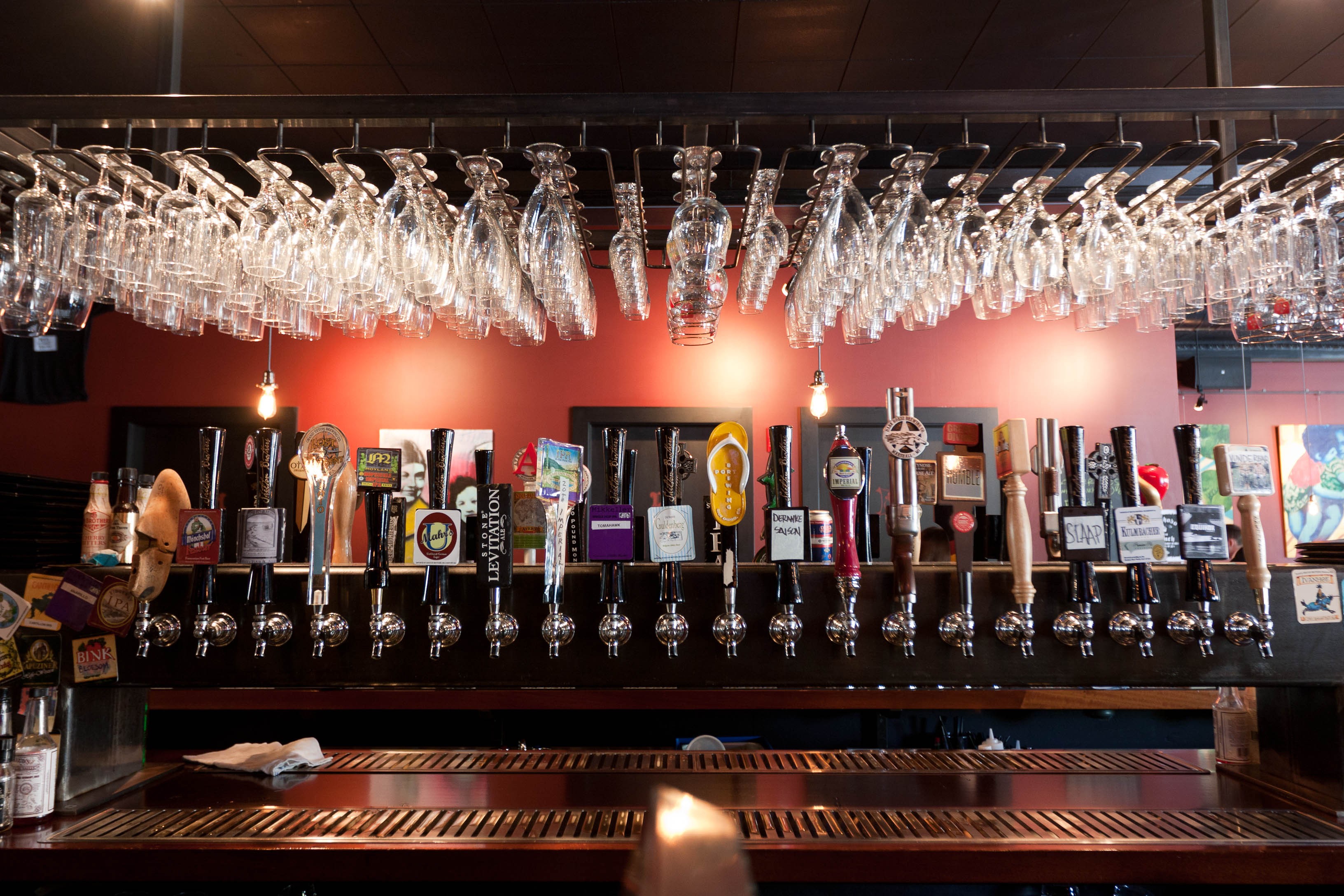пиво, бар, алкоголь - обои на рабочий стол