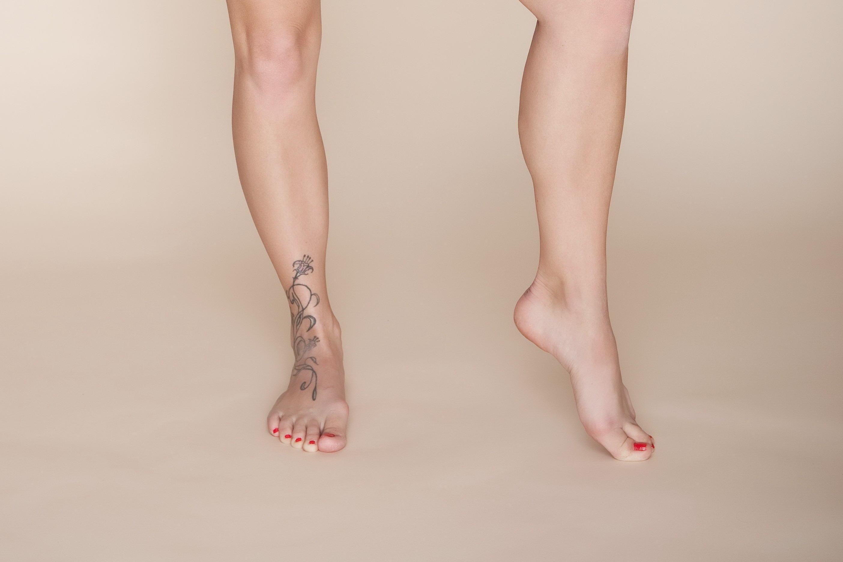 татуировки, ноги, ноги - обои на рабочий стол