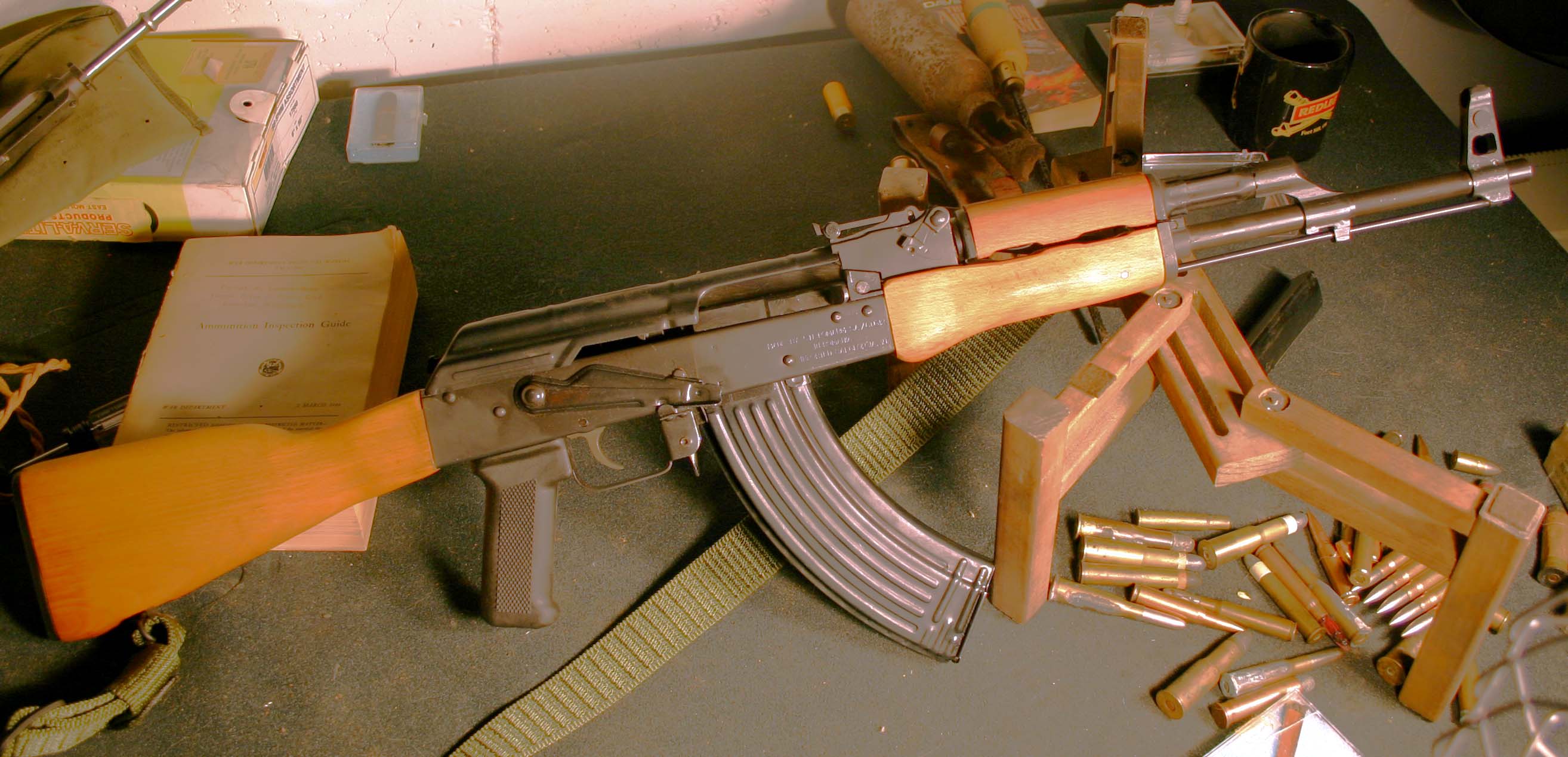 Oruzhie Rumyniya Ak 47 7 62x39mm Aks Polu Avto Prosmotret Izmenit Razmer I Skachat Hd Oboi Oboi7 Com