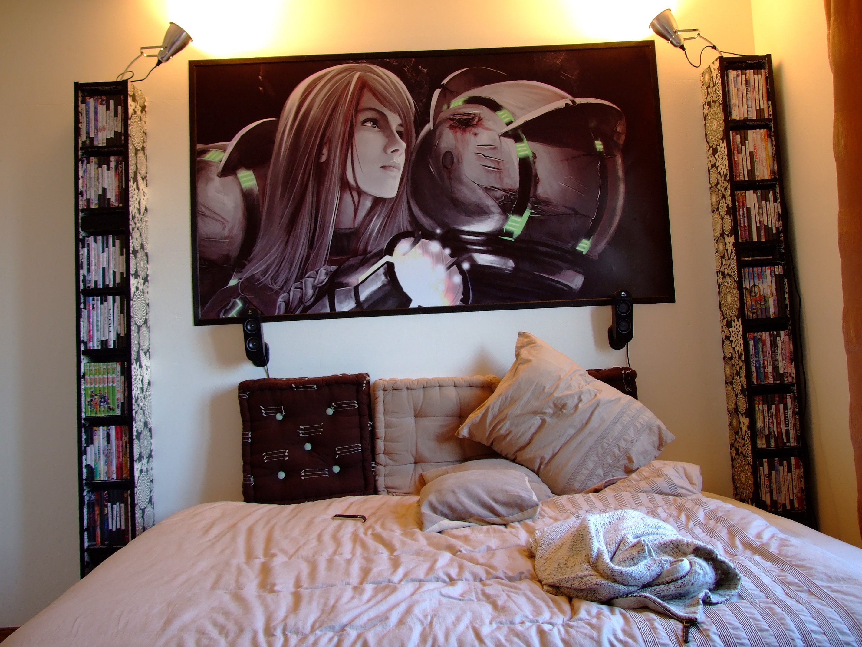 Metroid, кровати, произведение искусства, книжная полка, Sony Ericsson - обои на рабочий стол