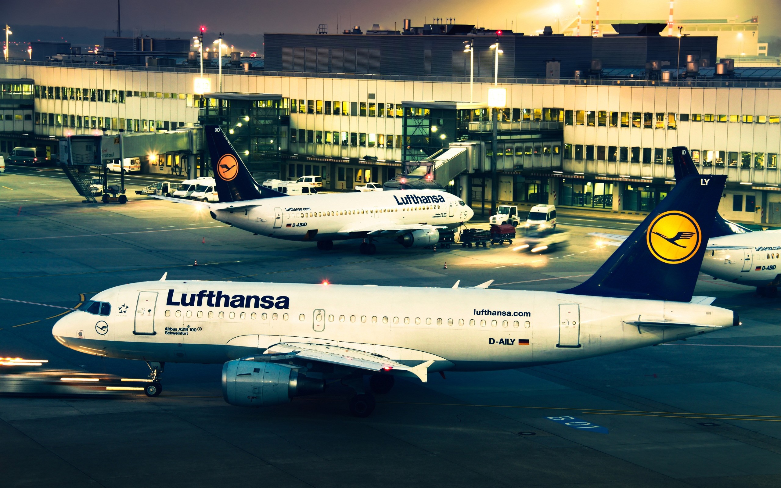 самолет, аэропортов, Lufthansa, Airbus 319 - обои на рабочий стол