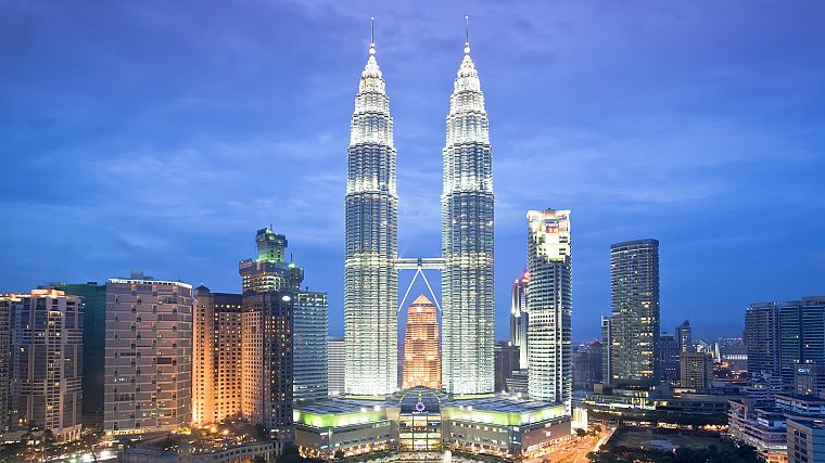 Малайзия, Petronas Towers, Куала-Лумпур - обои на рабочий стол