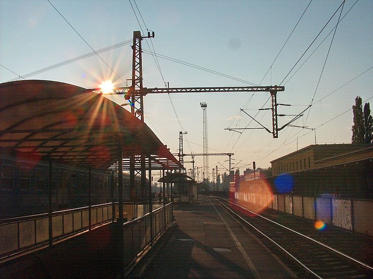 поезда, Венгрия, вокзалы, железнодорожные пути, транспортные средства, Семьи SZA ?? страницы © kesfehÃ ?? страницы © RVA ?? Â¡r - обои на рабочий стол