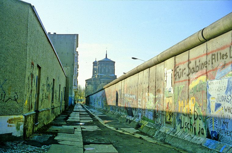 Берлинская стена - обои на рабочий стол
