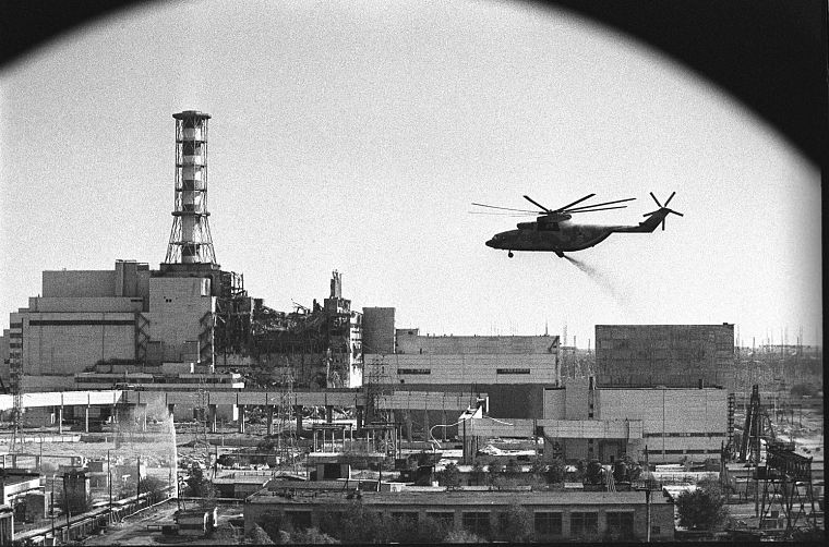 самолет, вертолеты, Чернобыль, монохромный, атомные электростанции, транспортные средства, Ми- 26 - обои на рабочий стол