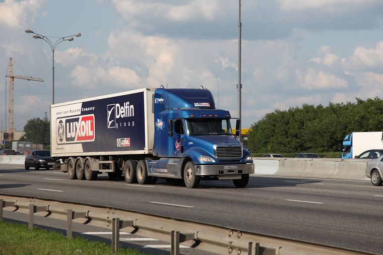 грузовики, транспортные средства - обои на рабочий стол