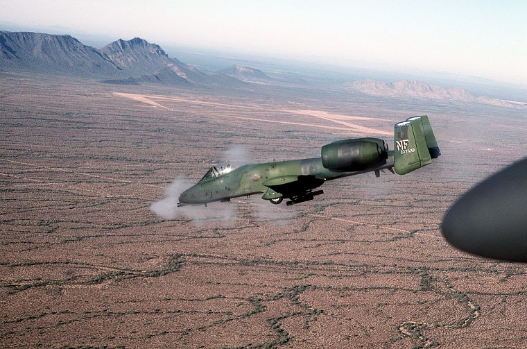 самолет, военный, А-10 Thunderbolt II - обои на рабочий стол