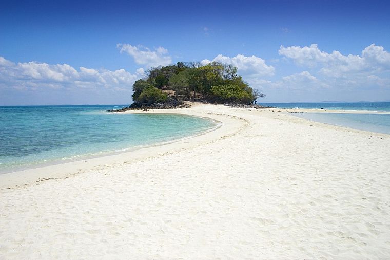острова, белый песок, море, пляжи - обои на рабочий стол