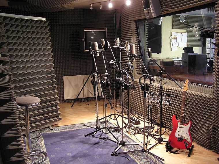студия, Майк, гитары, запись - обои на рабочий стол