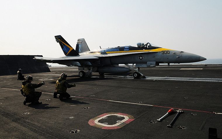 самолет, авианосцы, F- 18 Hornet - обои на рабочий стол