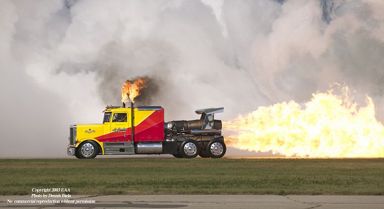 огонь, огонь, грузовики, транспортные средства, реактивный самолет - обои на рабочий стол