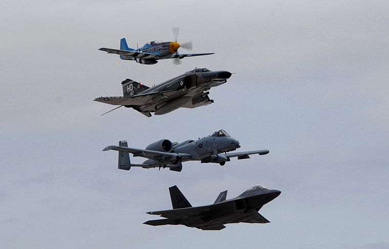 самолет, военный, F-22 Raptor, F - 4 Phantom II, А-10 Thunderbolt II, время, P - 51 Mustang - обои на рабочий стол