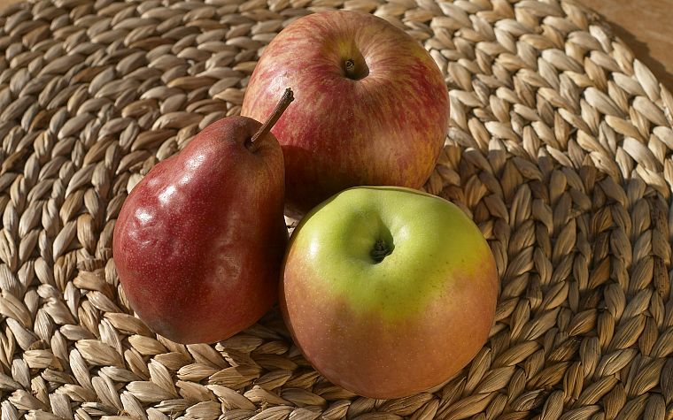 фрукты, груши, яблоки - обои на рабочий стол