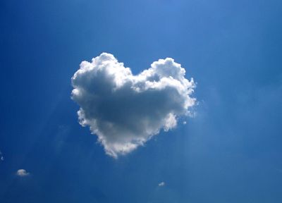 облака, сердца, небо - обои на рабочий стол