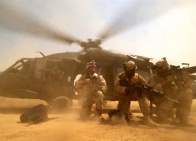 солдаты, вертолеты, транспортные средства - похожие обои для рабочего стола